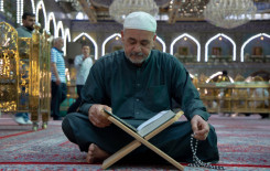 المَجمَع العلمي يُقيم ختمةً تعليميةً لزائري مرقد أبي الفضل العباس (عليه السلام)