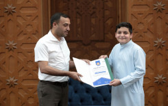 احتفاءً بتخرجهم في دورة سيد الماء.. المجمع العلمي يقيم حفلًا تكريميًّا لـ 60 طالبًا في كربلاء