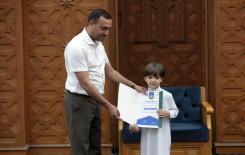 احتفاءً بتخرجهم في دورة سيد الماء.. المجمع العلمي يقيم حفلًا تكريميًّا لـ 60 طالبًا في كربلاء