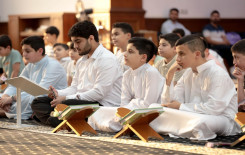 احتفاءً بتخرجهم في دورة سيد الماء.. المجمع العلمي يقيم حفلًا تكريميًّا لـ 60 طالبًا في كربلاء