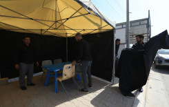 معهد القرآن الكريم يُنهي استعدادات مشروع تعليم القراءة الصحيحة للزائرين